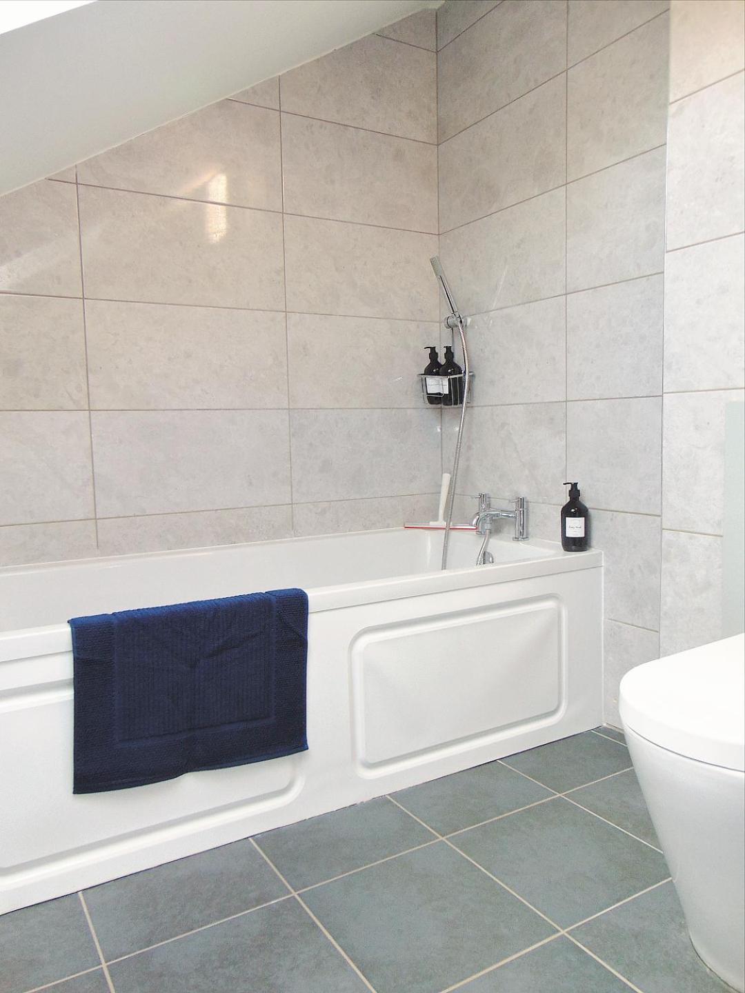 Luxury 2 Bed, 2 Bath In Central Watford Apartment